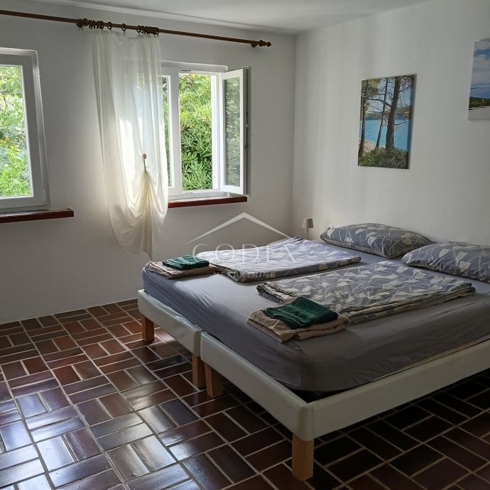 Kuća Na prodaju -  Mali Lošinj