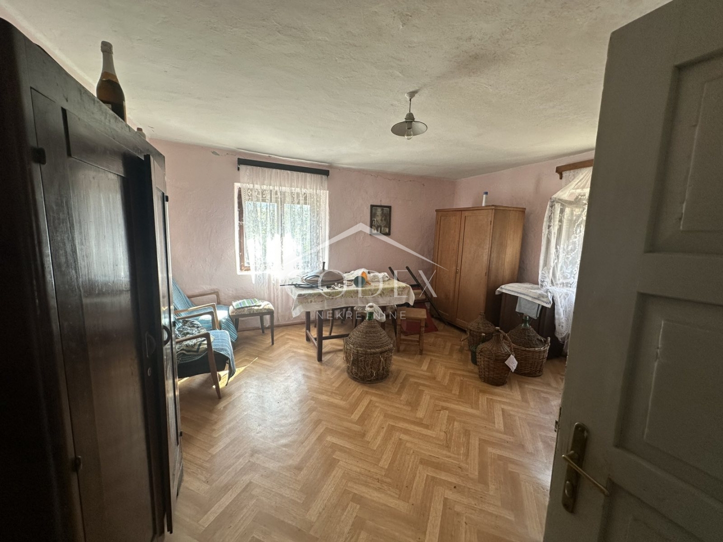 Hiša Na predaj -  Veliki Jadrč