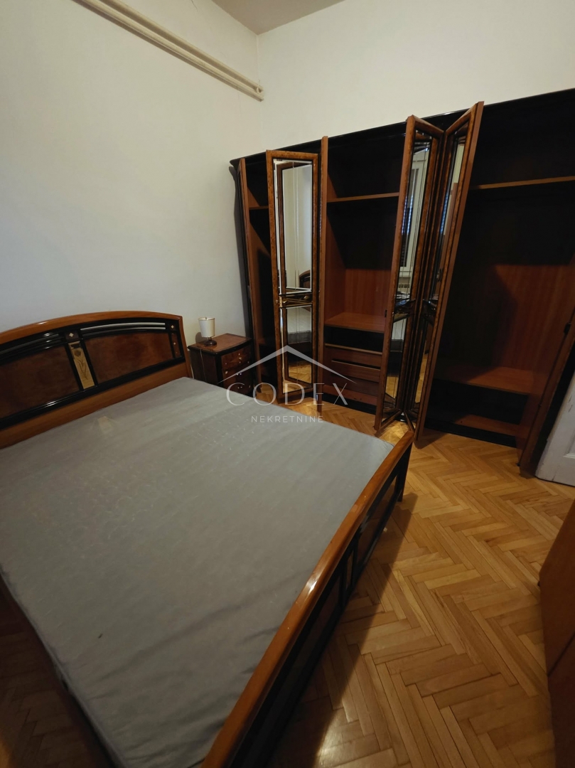 Flat For sale -  Centar