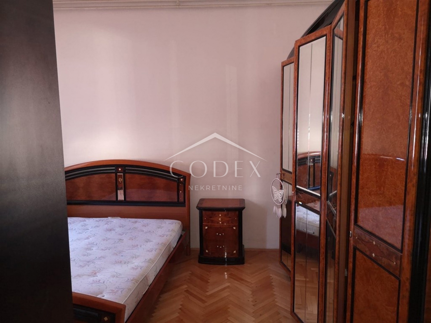 Flat For sale -  Centar