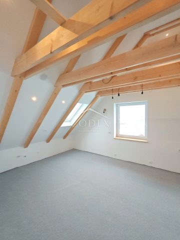 real estate Croatia - Flat For sale Lokve