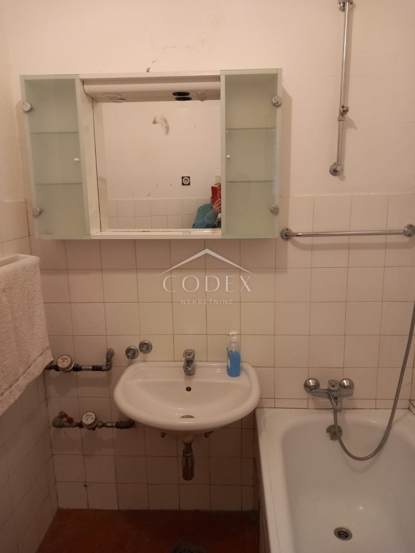 Flat For sale -  Kozala