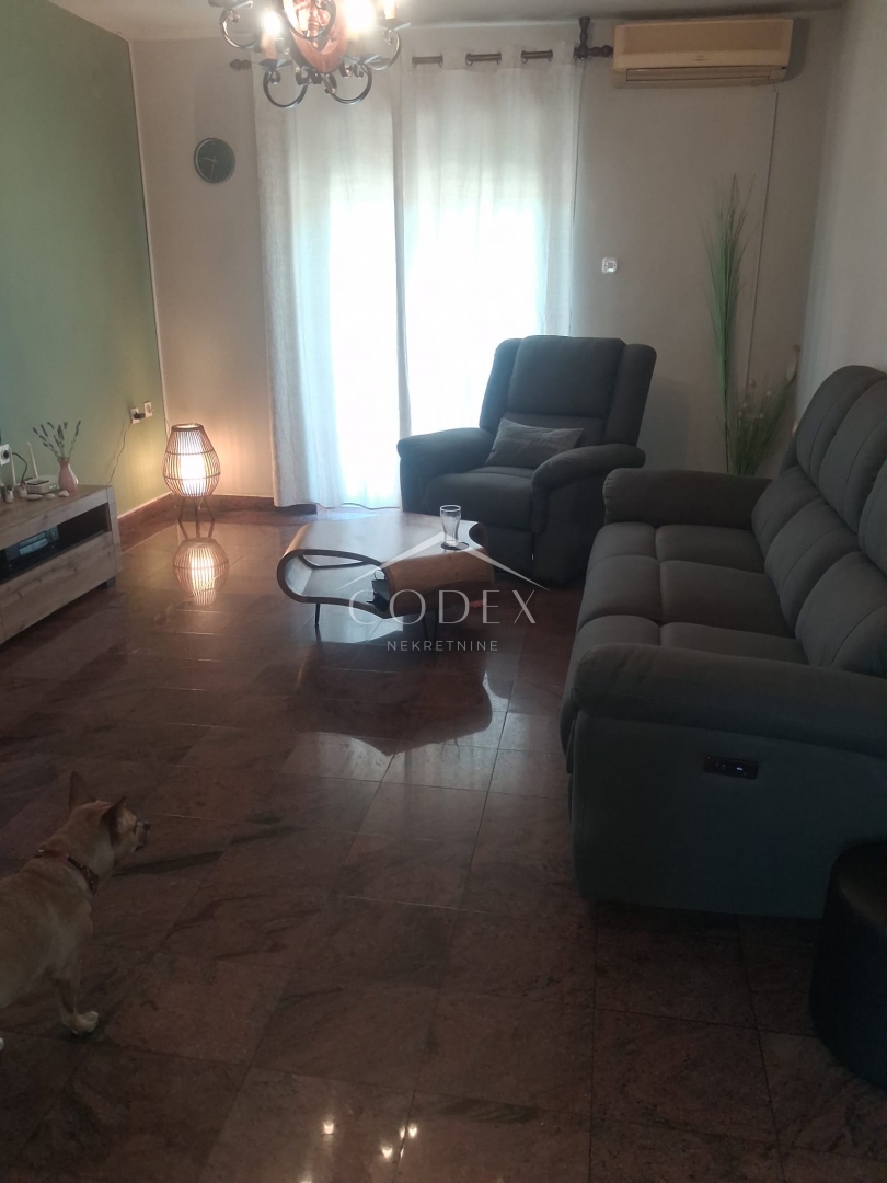 Casa In vendita -  Bregi