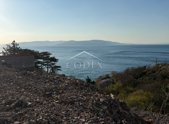 Land for sale 630 m² – Senj
