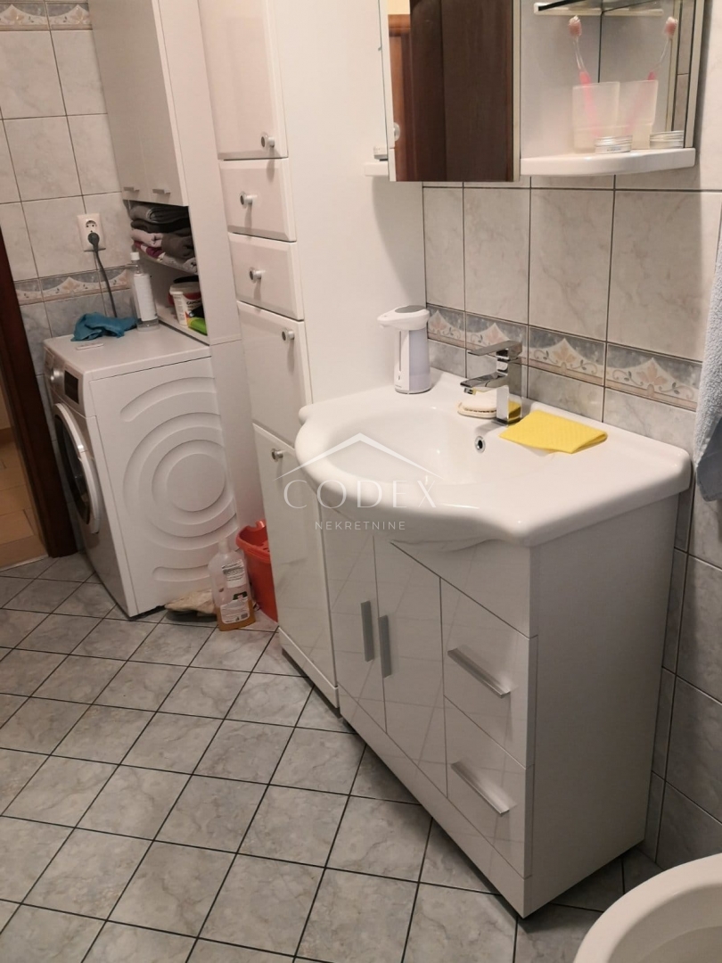 Flat For sale -  Hosti