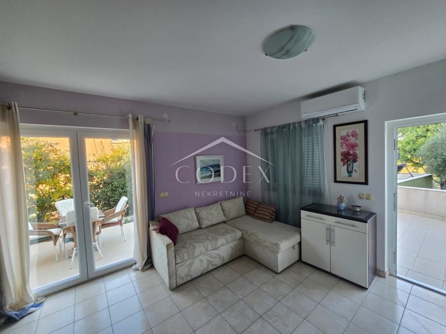 Flat For sale - Primorsko-goranska Barbat na Rabu