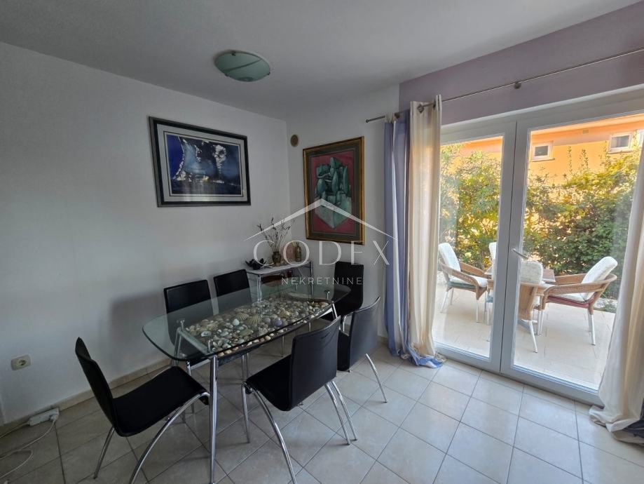 Flat For sale - Primorsko-goranska Barbat na Rabu