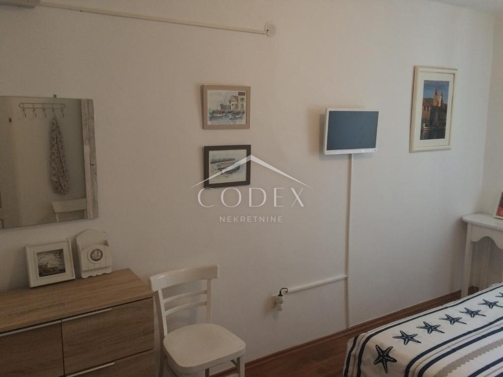 House For sale -  Cres