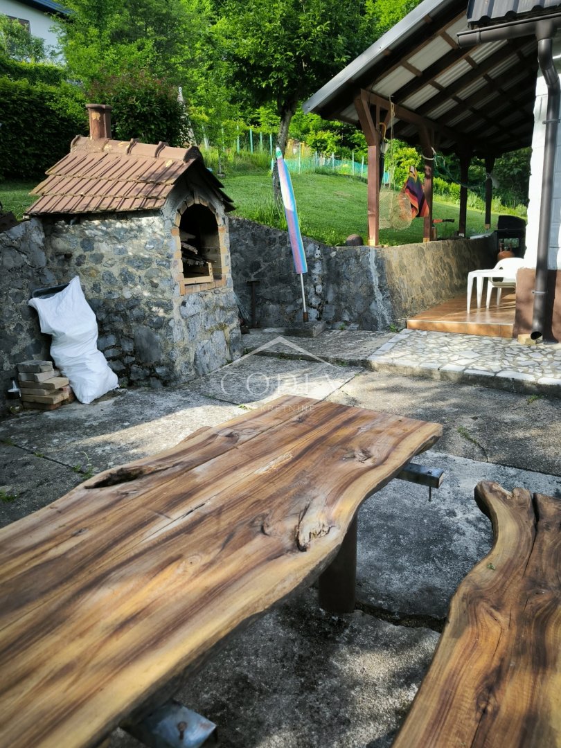 Dom Na sprzedaż - Karlovačka Cerovac Vukmanićki