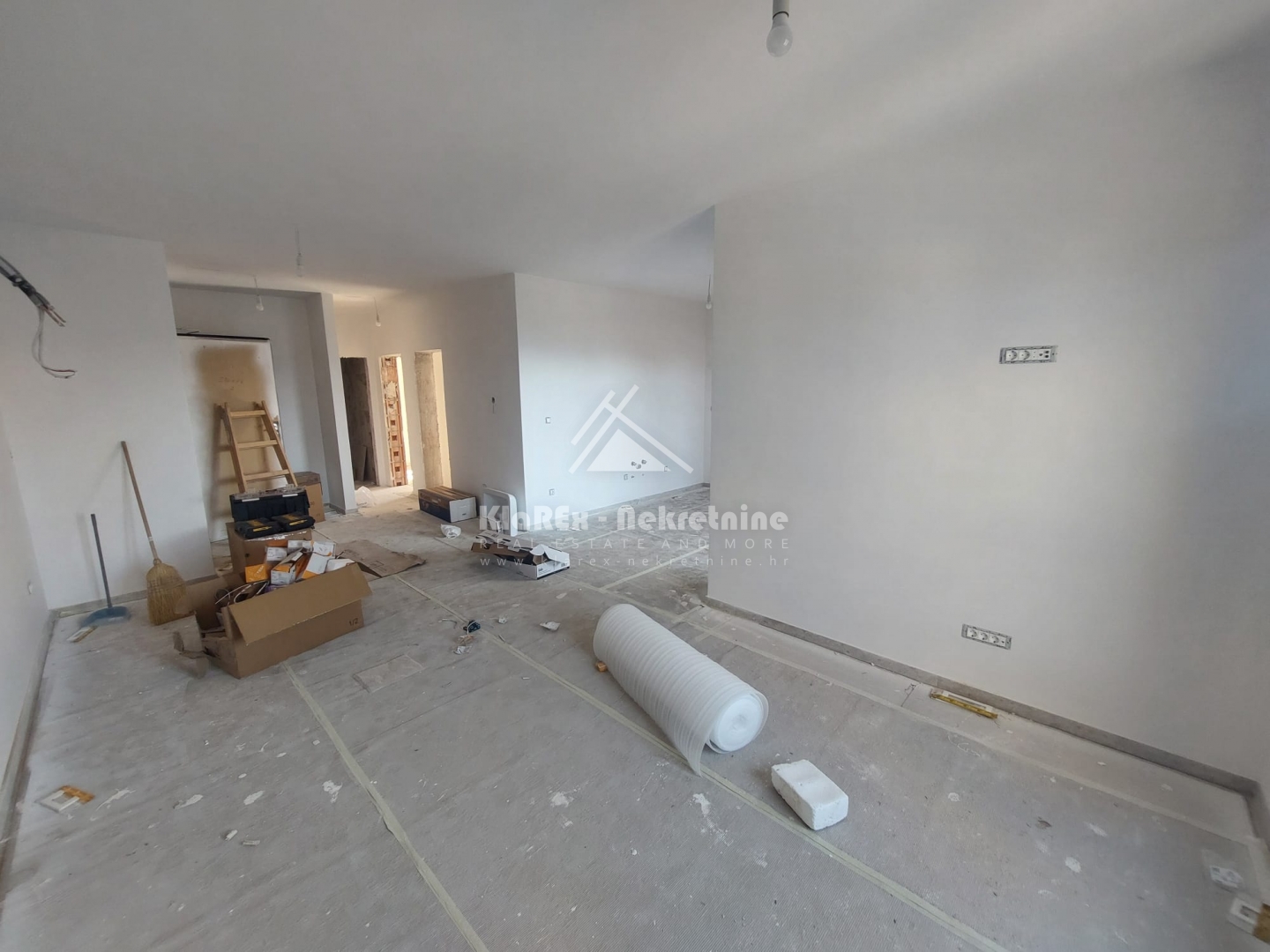 Appartamento In vendita -  Brodarica