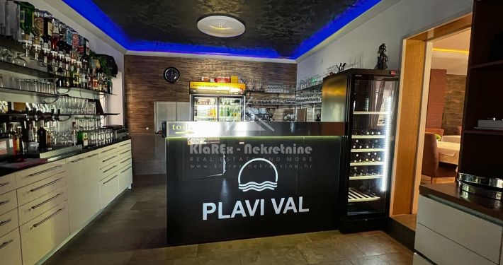 Poslovni prostor Na prodaju -  Tribunj
