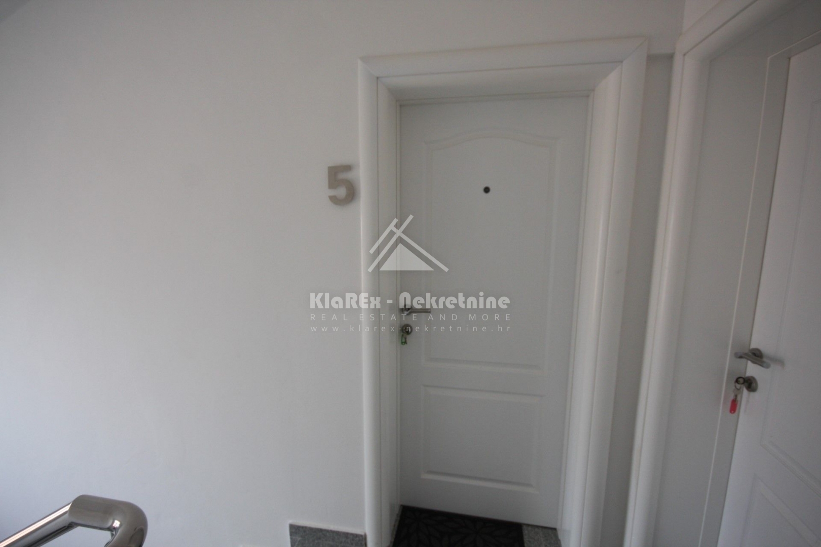 House For sale -  Srima