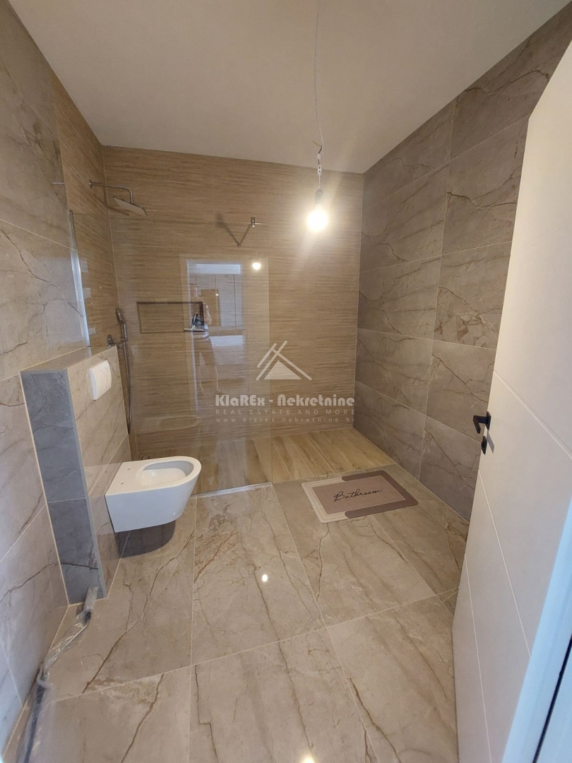 House For sale -  Srima