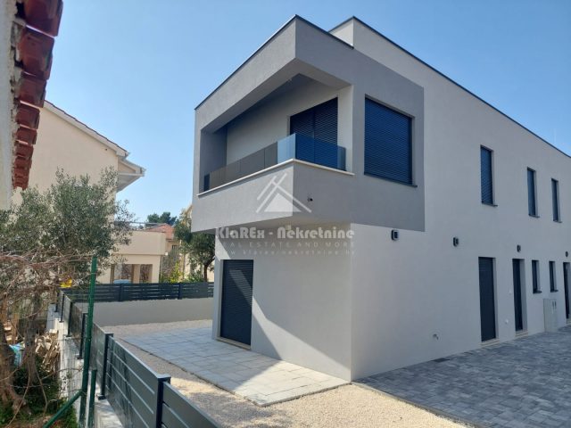 Casa in vendita 99 m² – Šibenik - Okolica