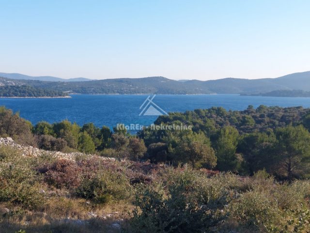 Zemljište na prodaju 6074 m² – Tisno