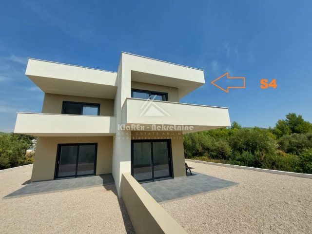 Apartmán na predaj 107 m² – Tribunj