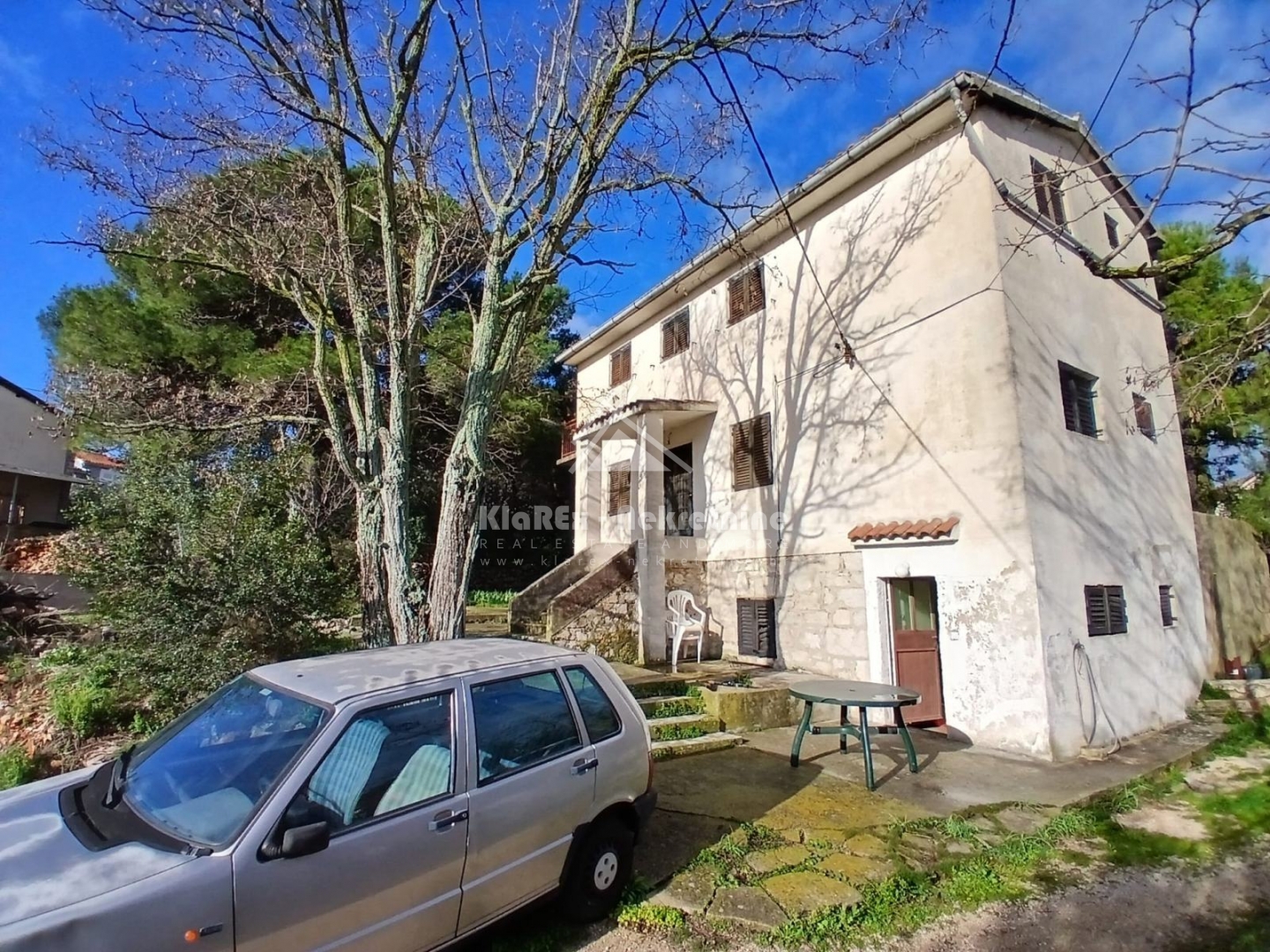 House For sale -  Jezera