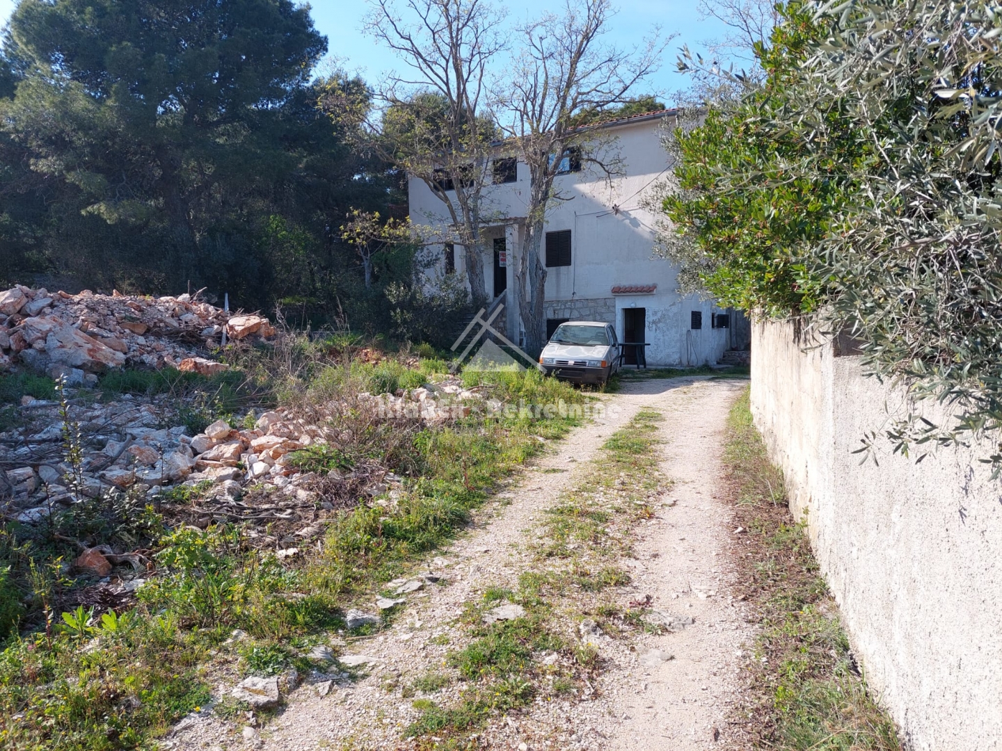 House For sale -  Jezera