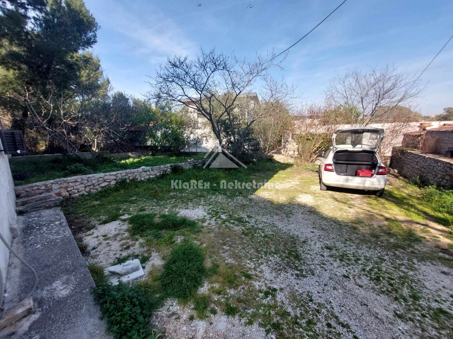 House For sale -  Jezera