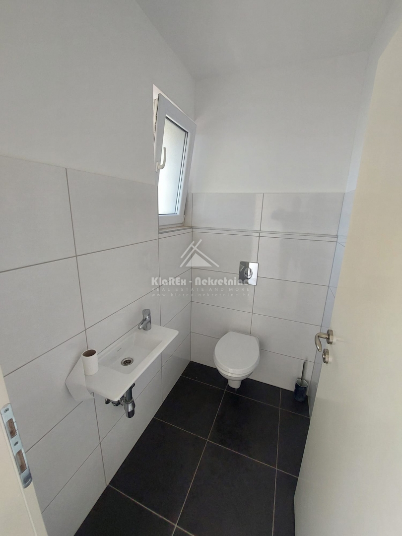 Appartamento In vendita -  Brodarica