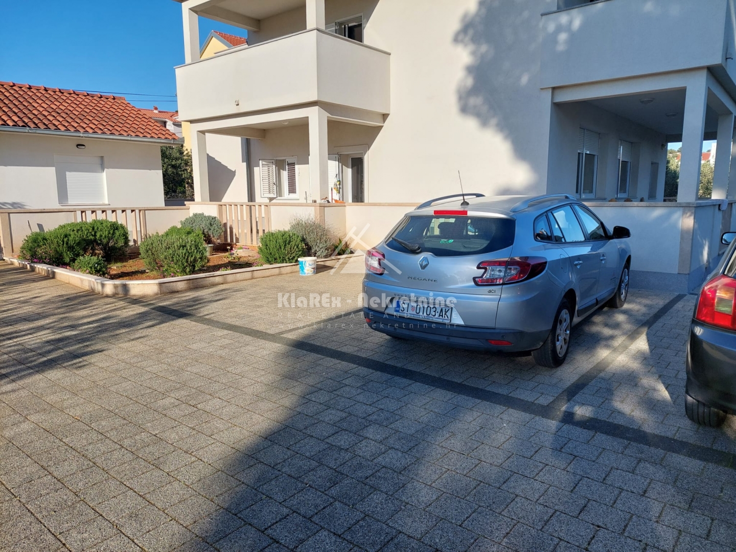 Appartamento In vendita -  Brodarica
