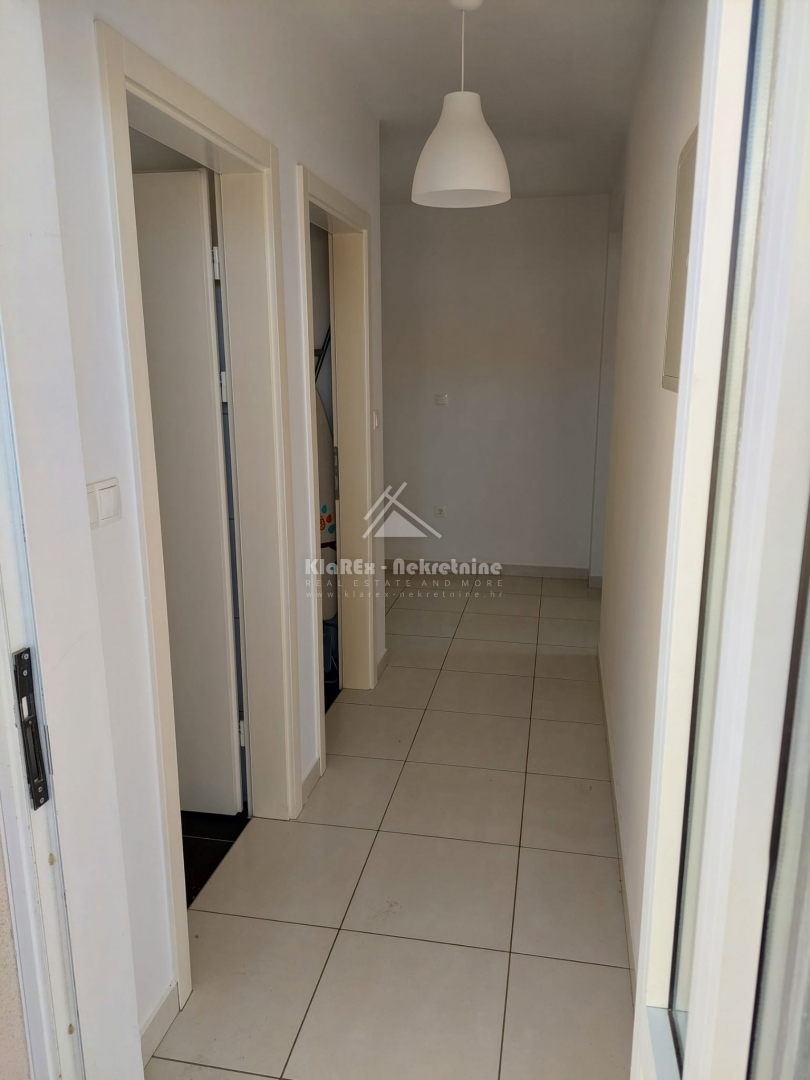 Appartamento In vendita -  Brodarica