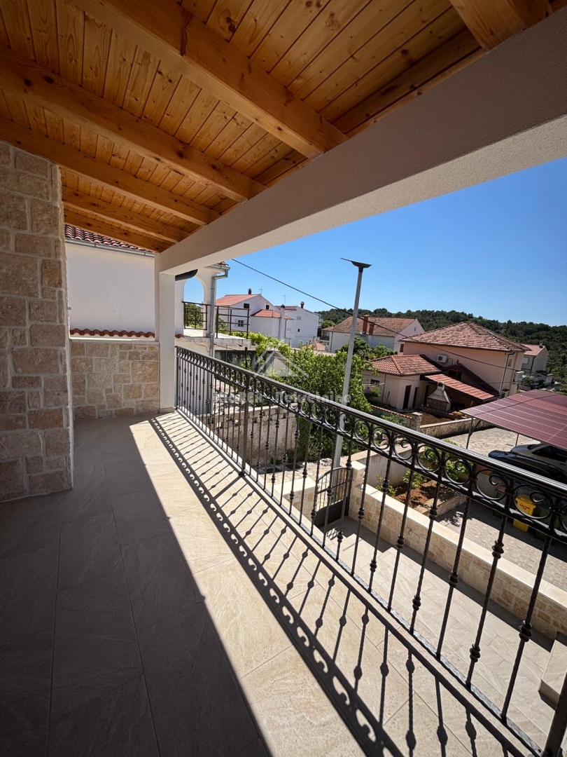 Maison À vendre -  Jezera