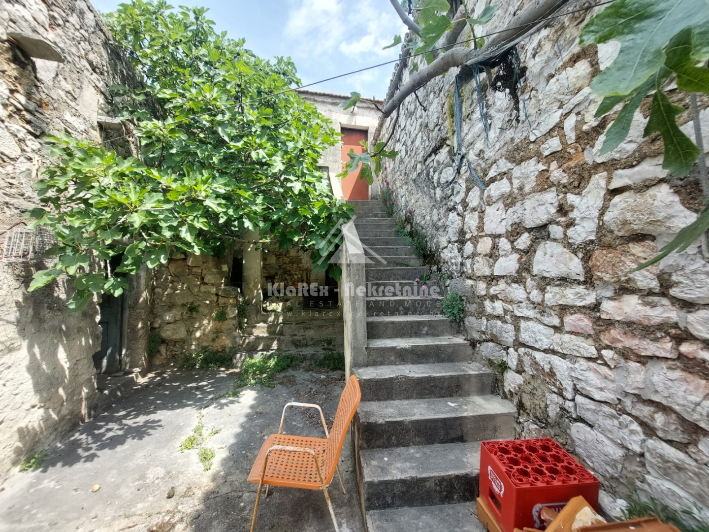 Maison À vendre -  Jezera