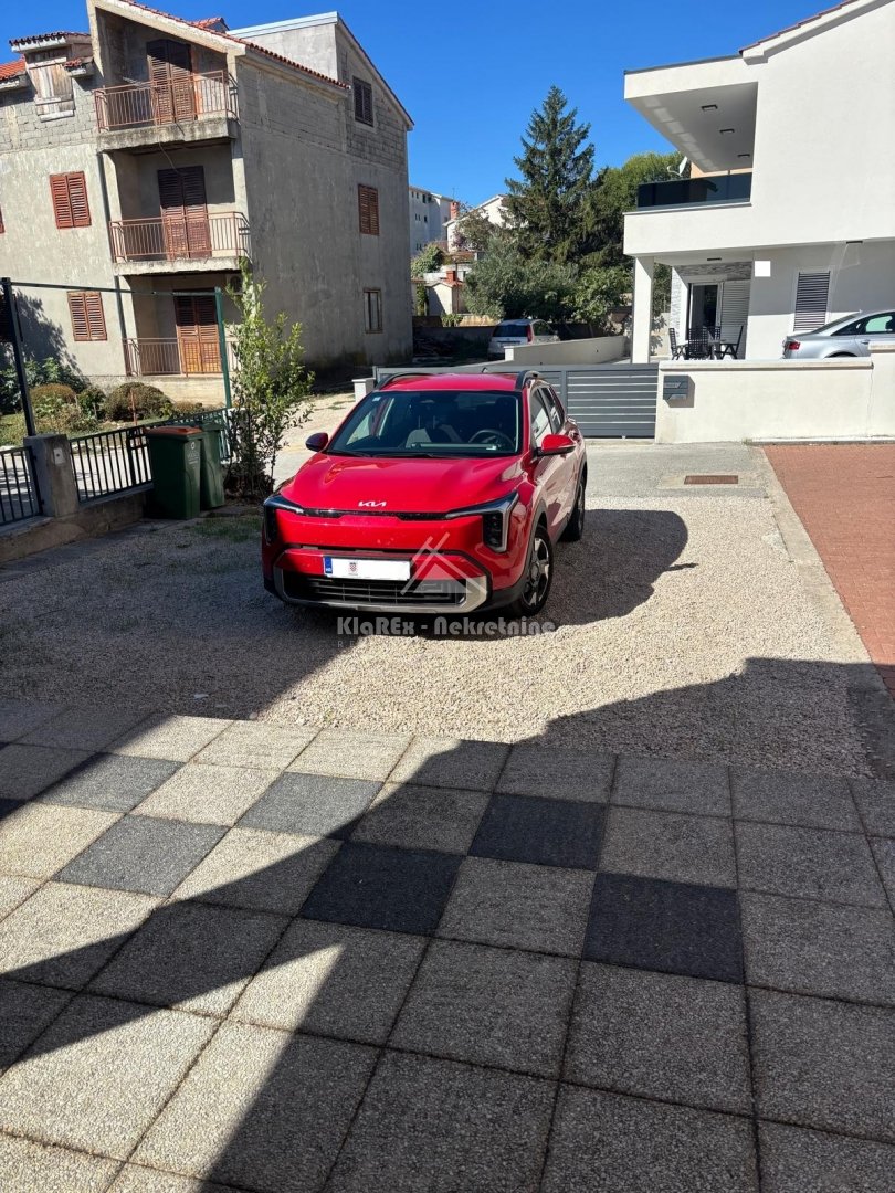 Stan Za najam - Šibensko-kninska Vodice