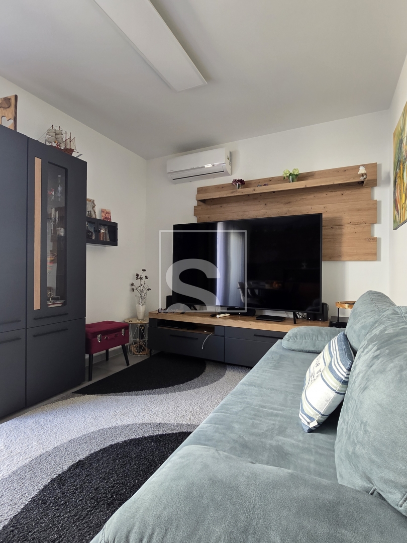Apartment Zu verkaufen -  Štinjan