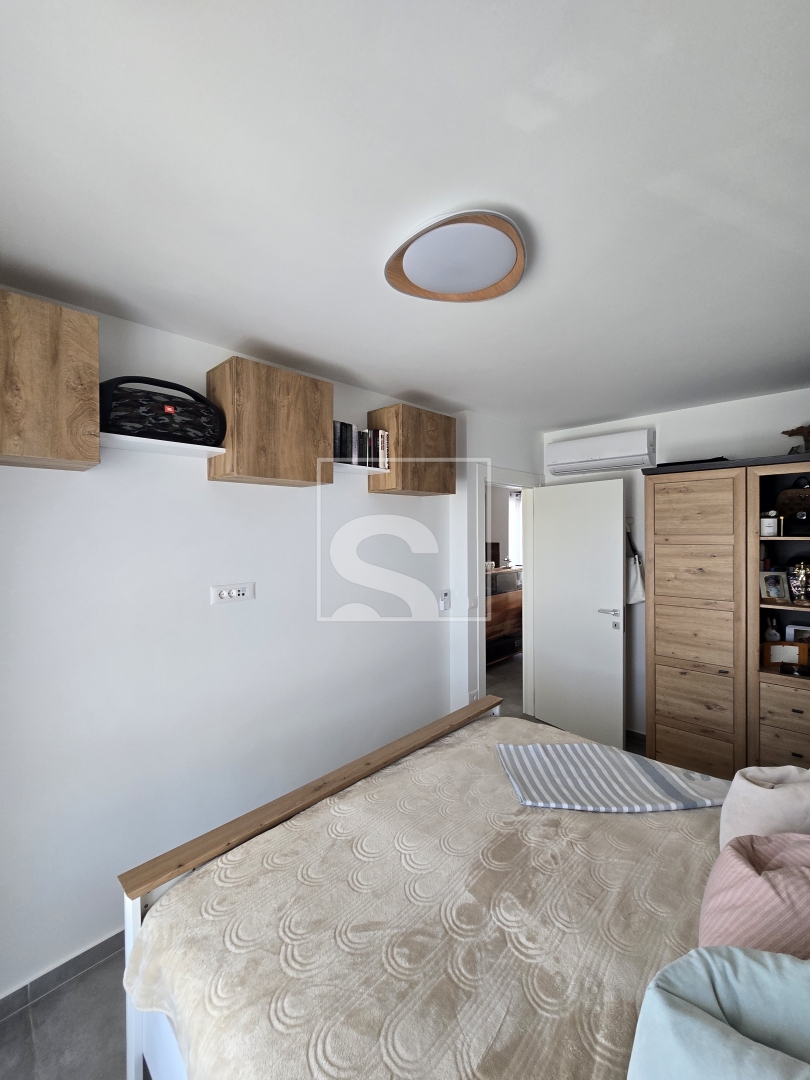 Apartment Zu verkaufen -  Štinjan