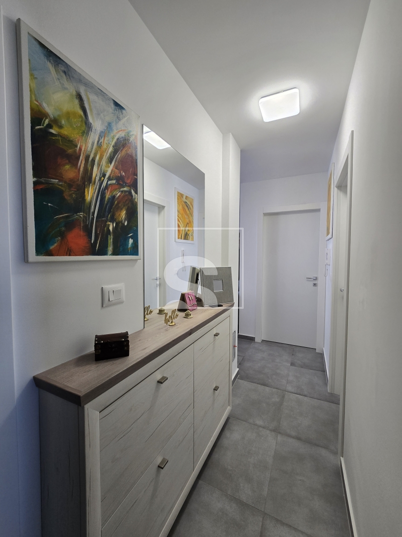 Apartment Zu verkaufen -  Štinjan