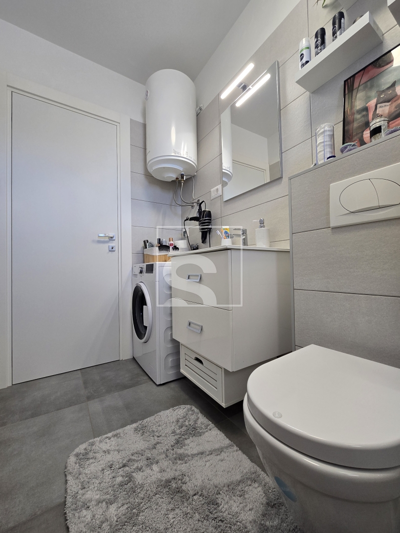 Apartment Zu verkaufen -  Štinjan