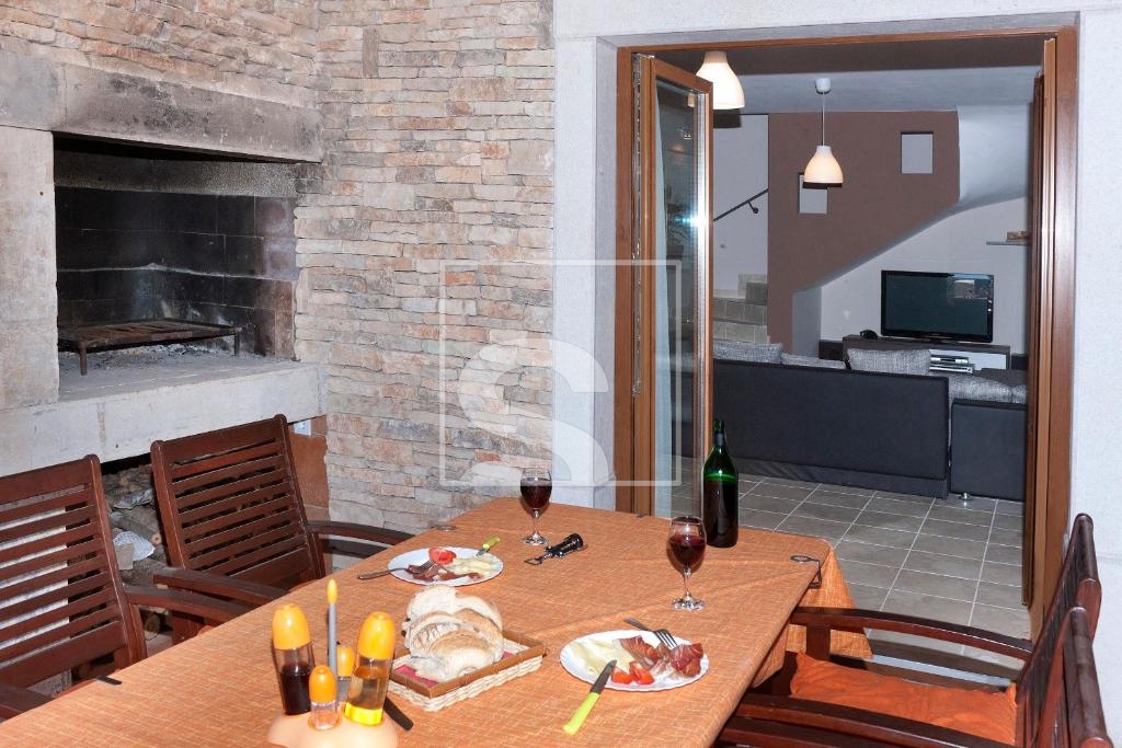 Casa In vendita -  Cukrići