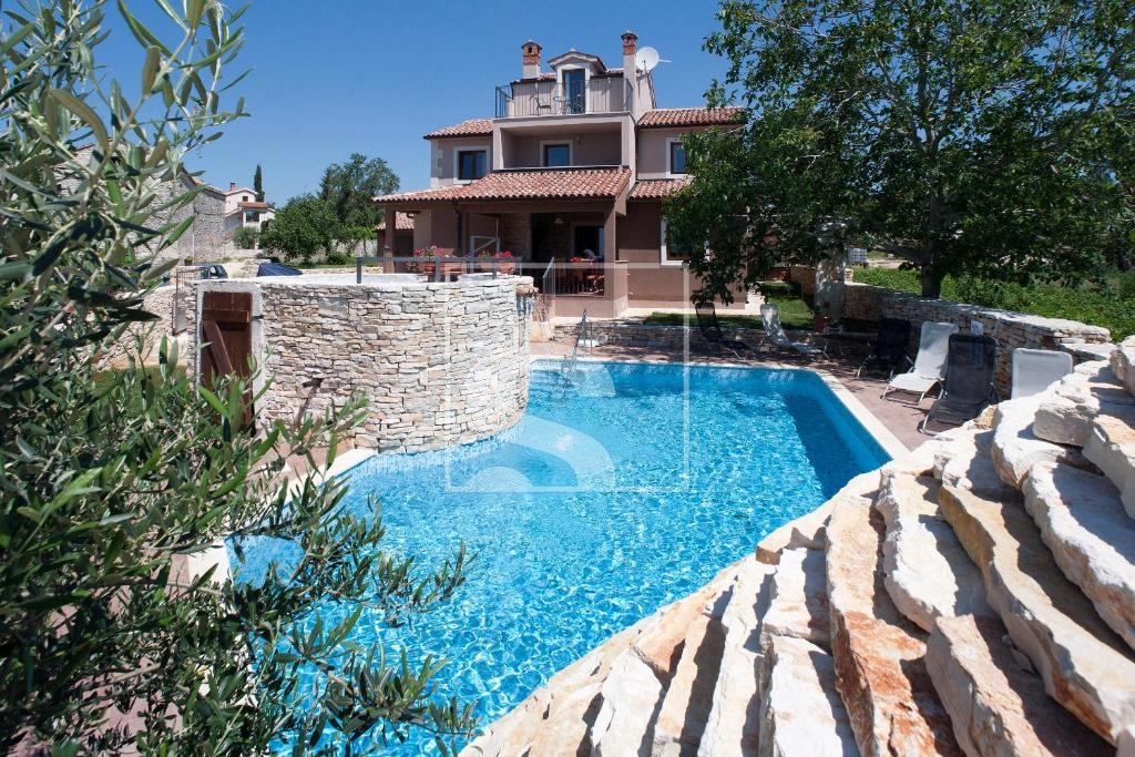 Casa In vendita -  Cukrići