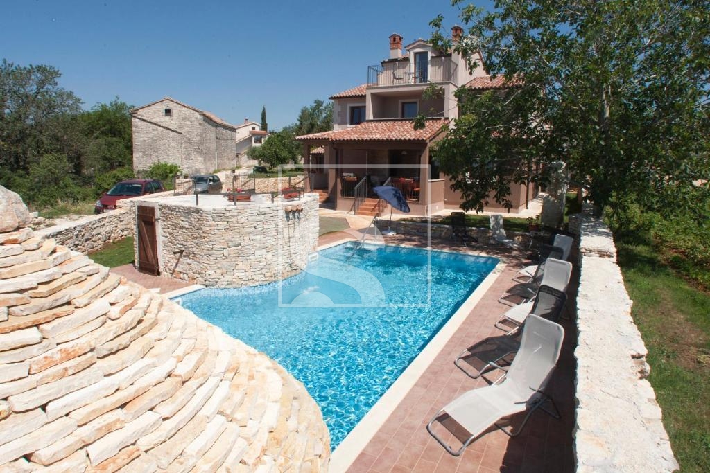 Casa In vendita -  Cukrići