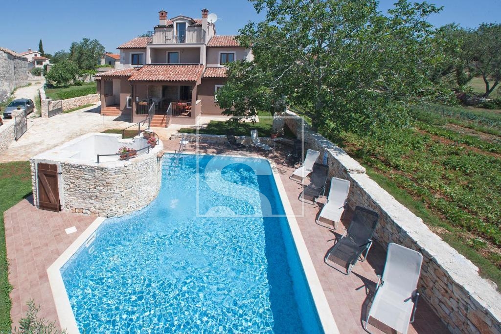 Casa In vendita -  Cukrići