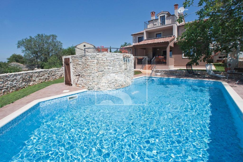 Casa In vendita -  Cukrići