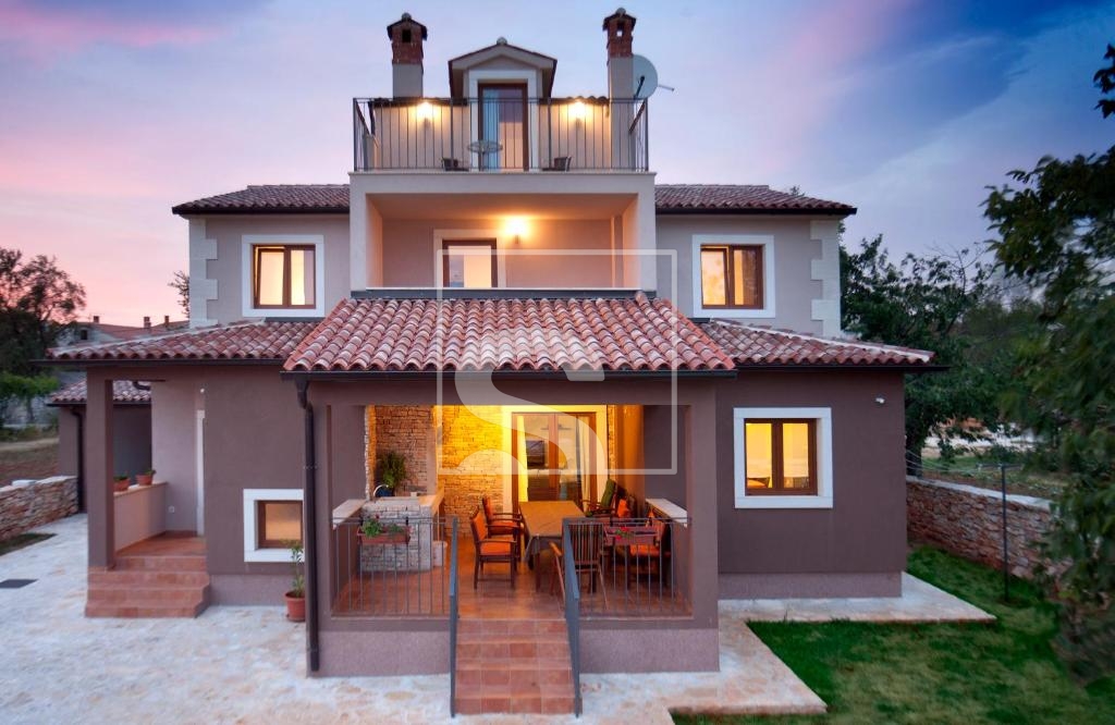 Casa In vendita -  Cukrići