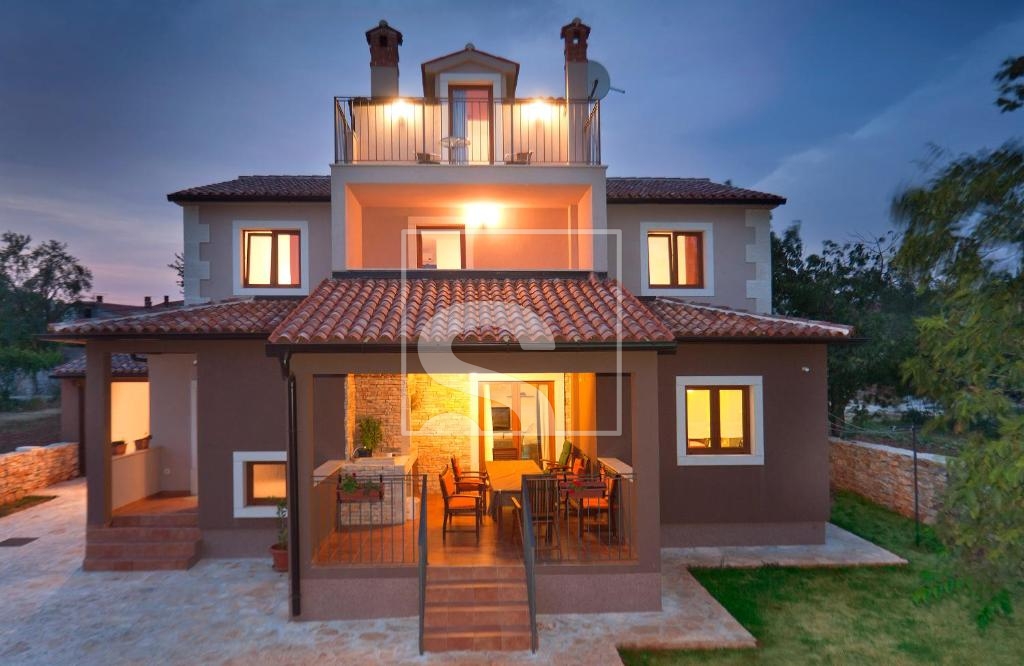 Casa In vendita -  Cukrići