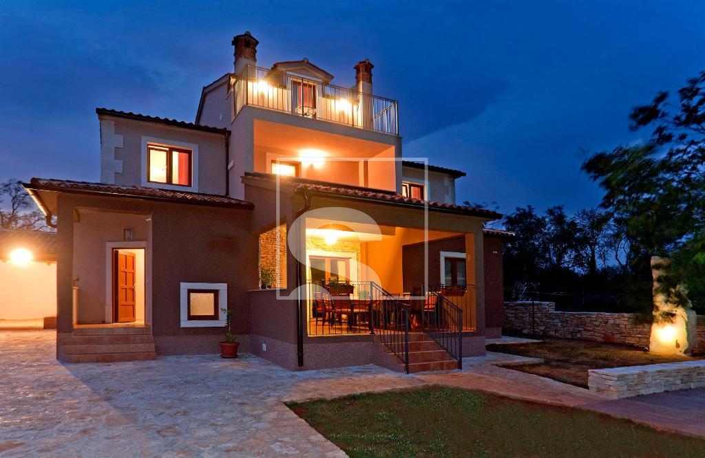 Casa In vendita -  Cukrići