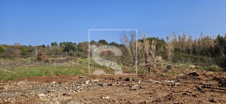 Grundstück zu verkaufen 2937 m² – Pula
