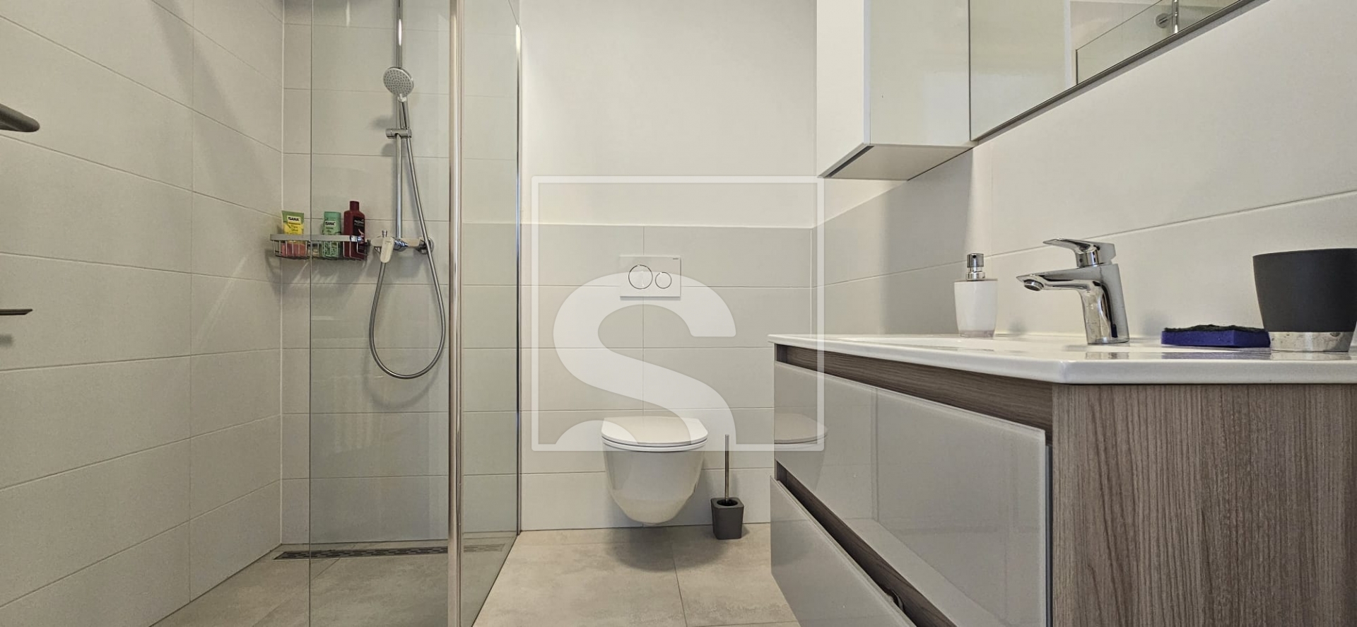 Appartement À vendre -  Peroj