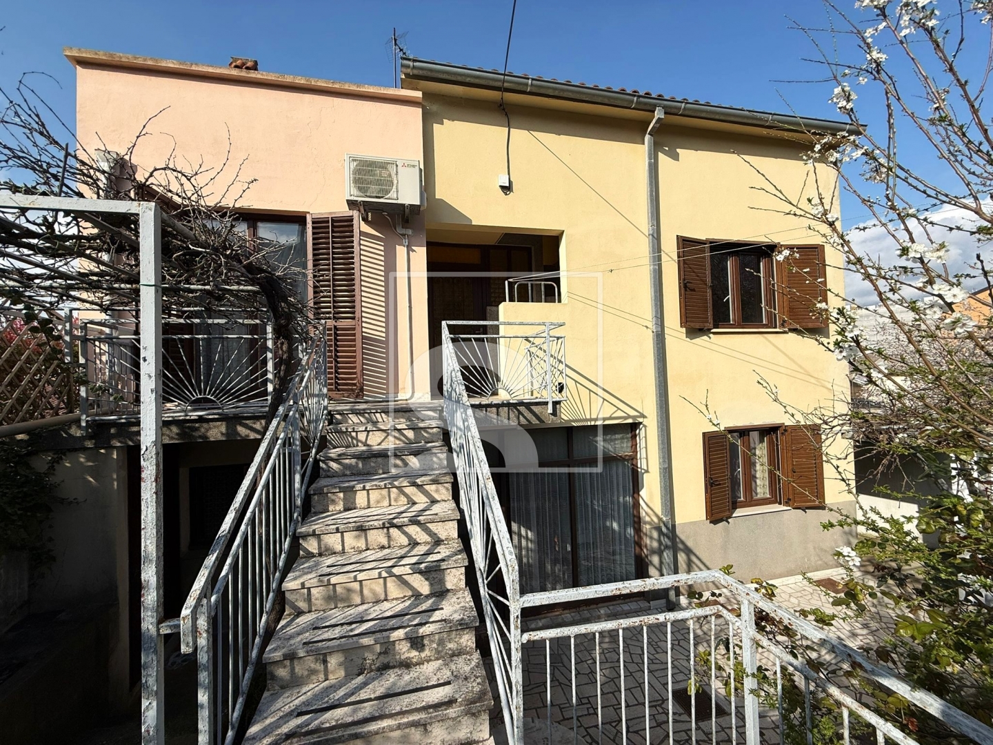 Haus Zu verkaufen -  Šijana