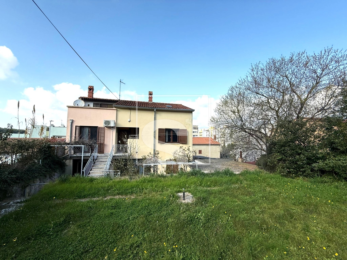 Haus Zu verkaufen -  Šijana