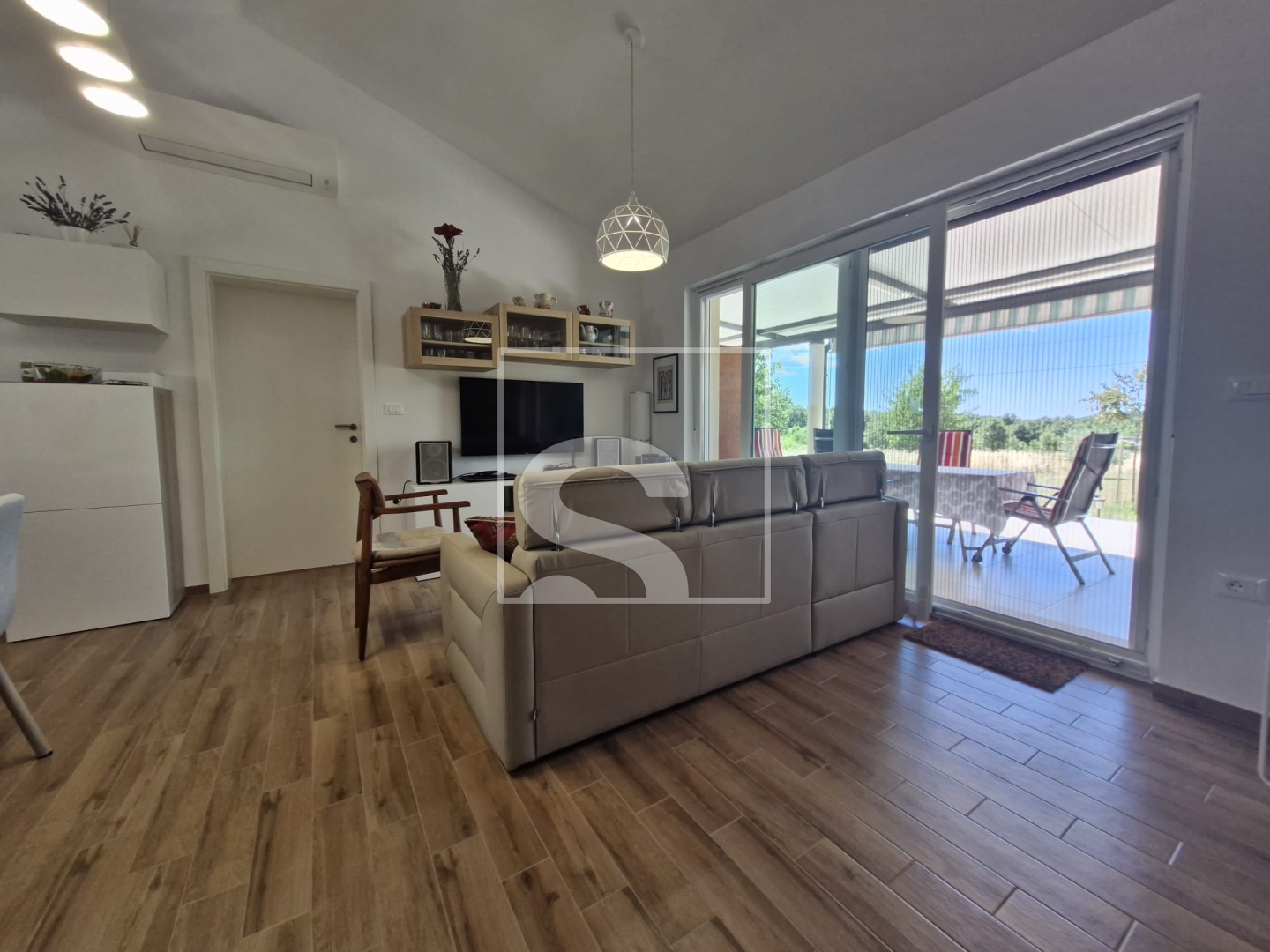 Haus Zu verkaufen -  Žminj