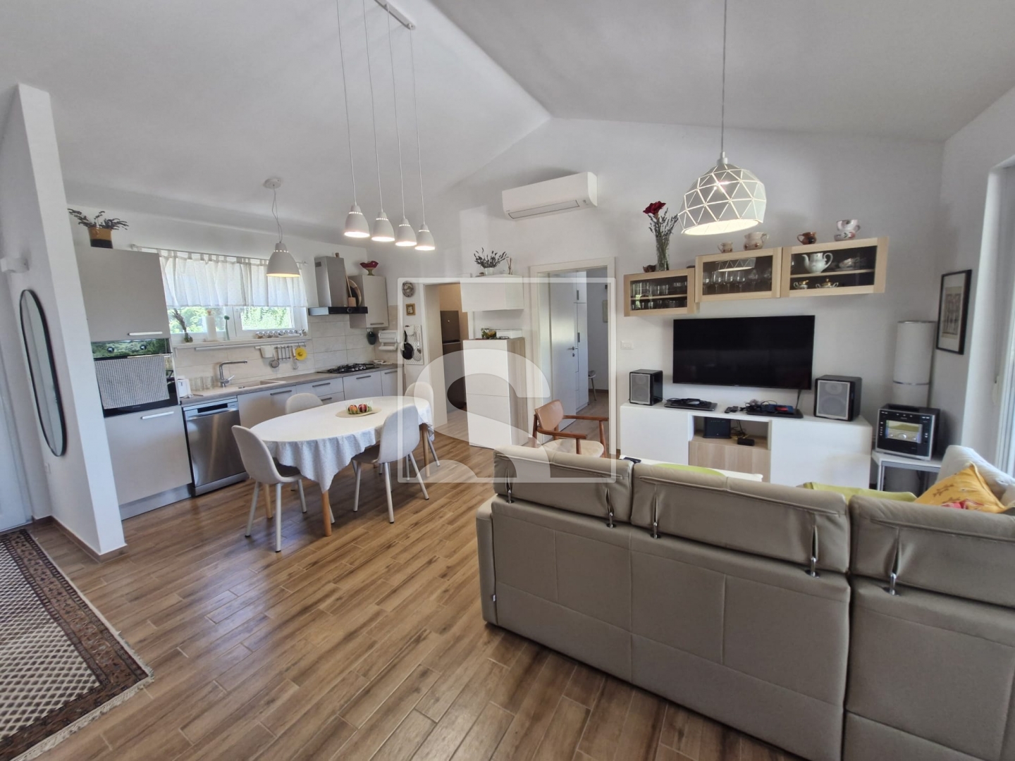 Haus Zu verkaufen -  Žminj