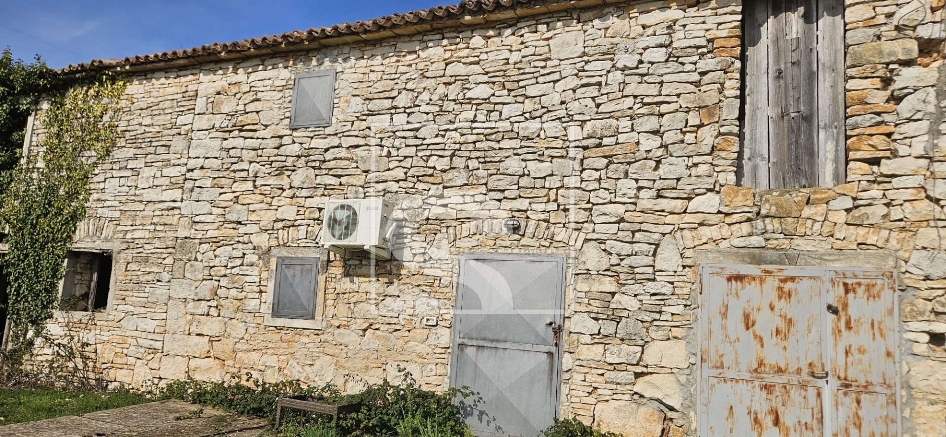 House For sale -  Galižana