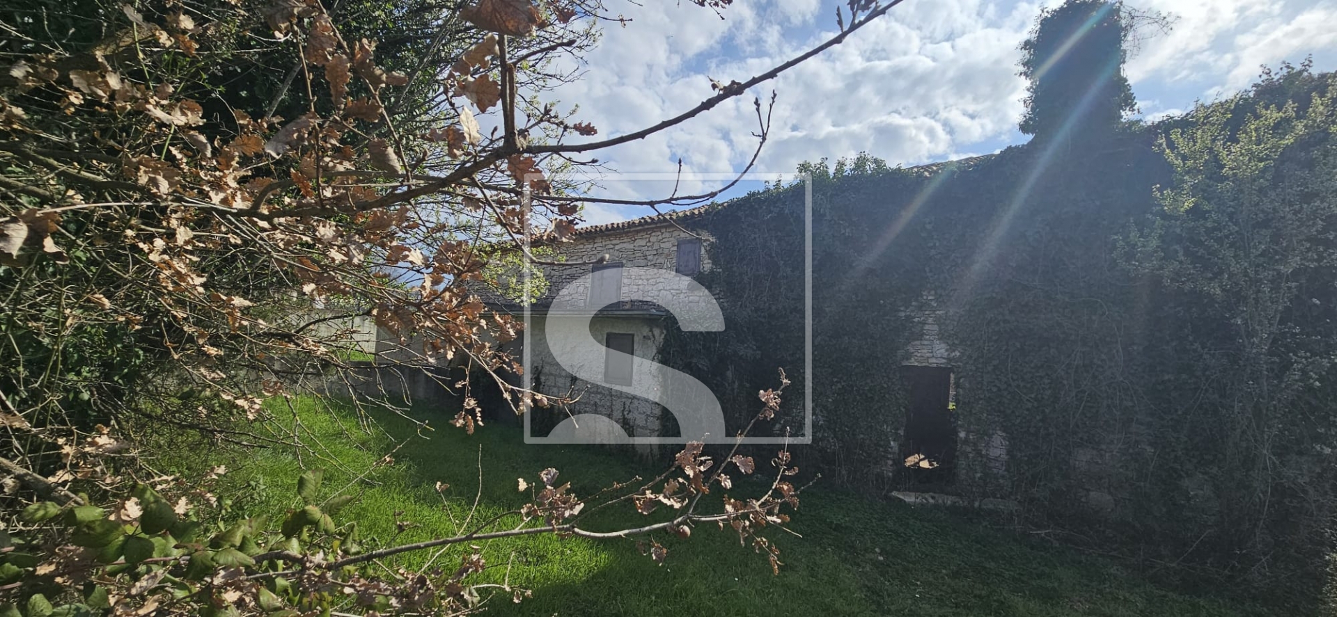 House For sale -  Galižana