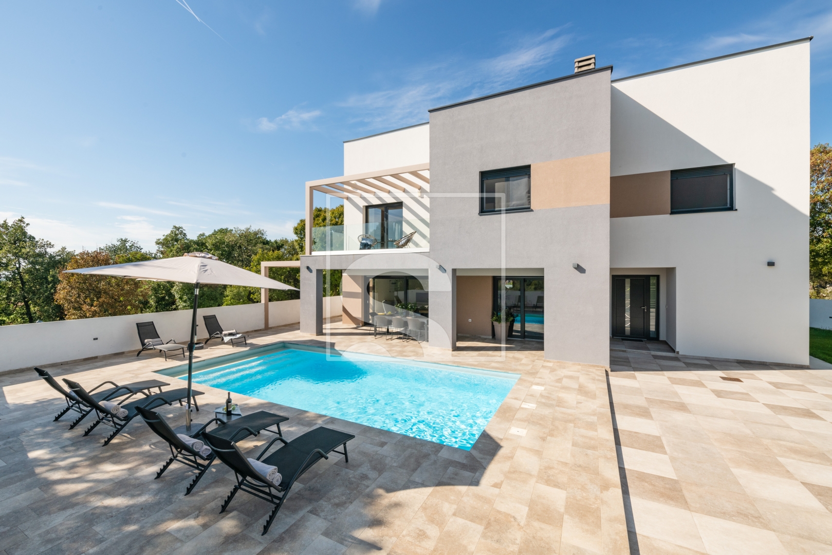 Kuća Na prodaju -  Barban